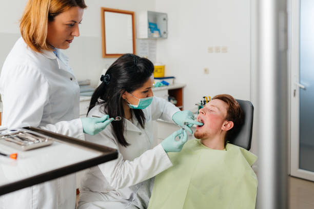 Best Emergency Tooth Extraction in Brocton, NY
